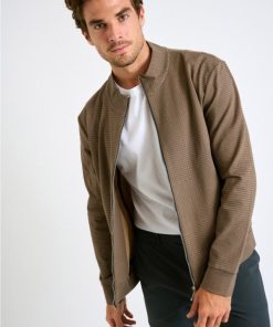 Yimano.shop4ff8ec4aa4 1